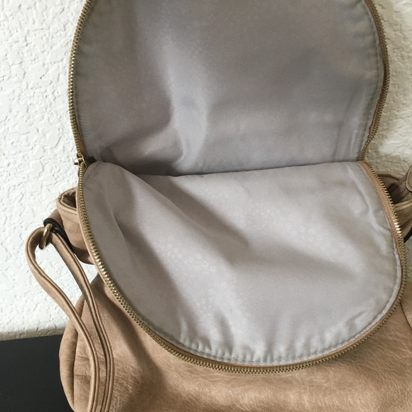 Handbag - Picture 3 of 12